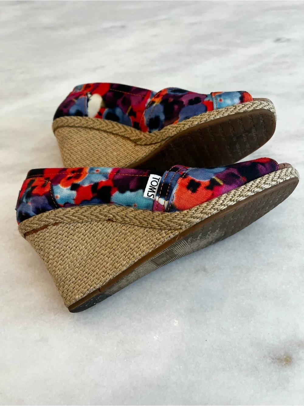 TOMS Oahu Floral Peep Toe Espadrille Wedge peep-tor Sandals - Size 6.5